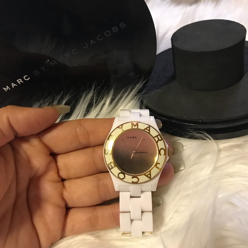 MARC BY MARC JACOBS women’s watch